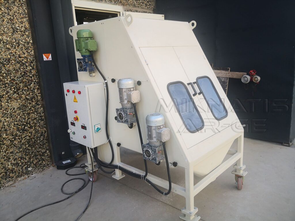 High Field Intensity Roll Magnetic Separator - Front View